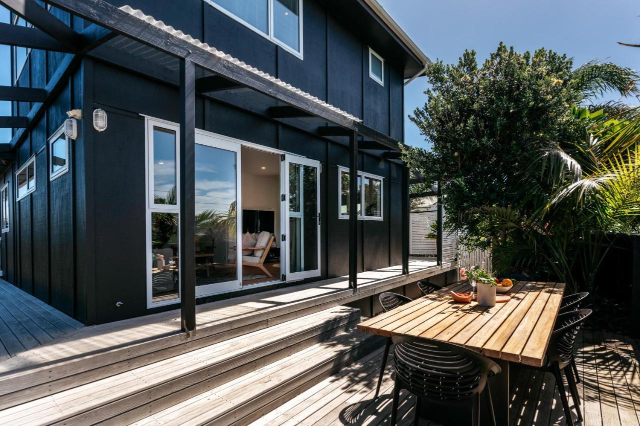 Oneroa Coastal Classic - Coast & Country Exterior photo